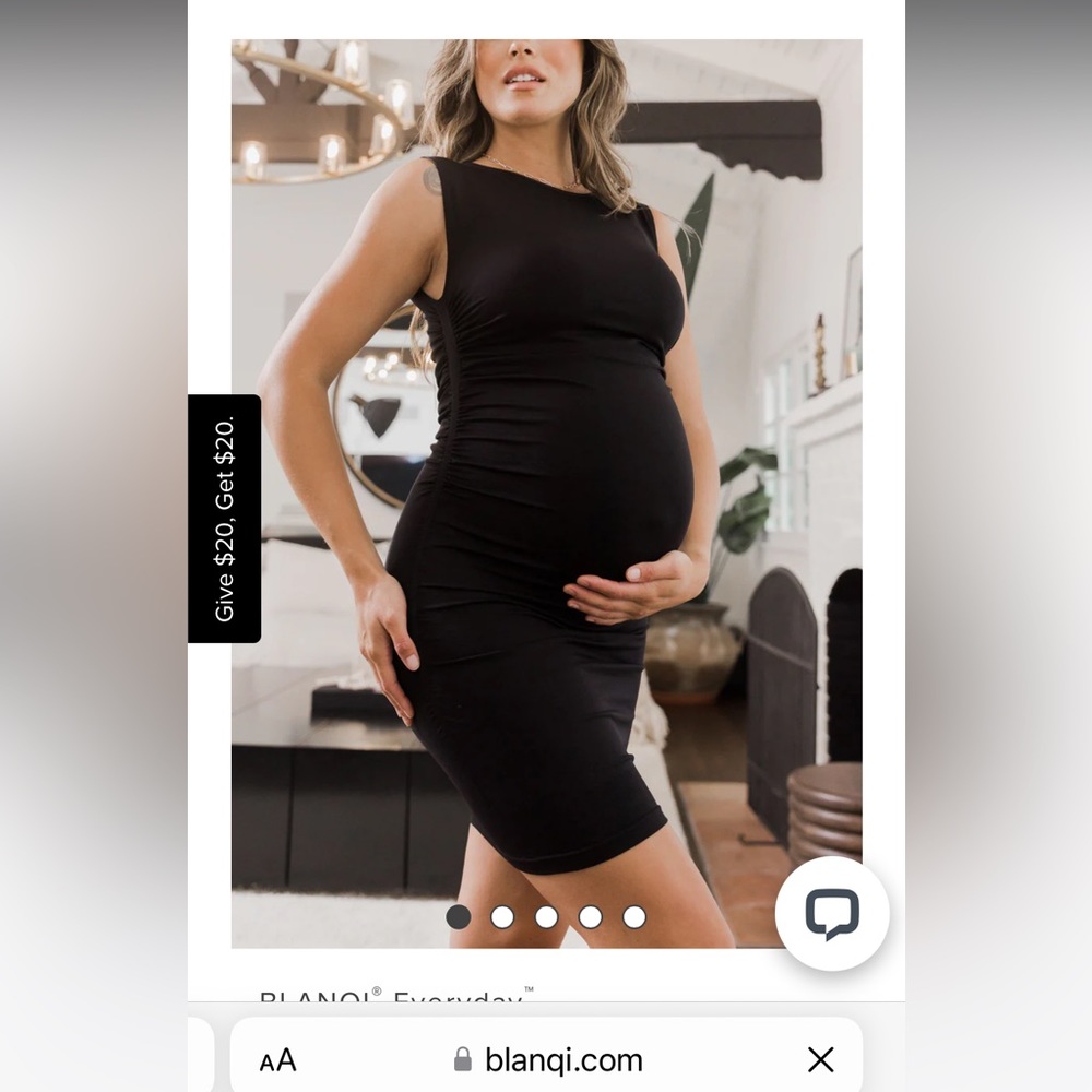 The most flattering maternity dress!